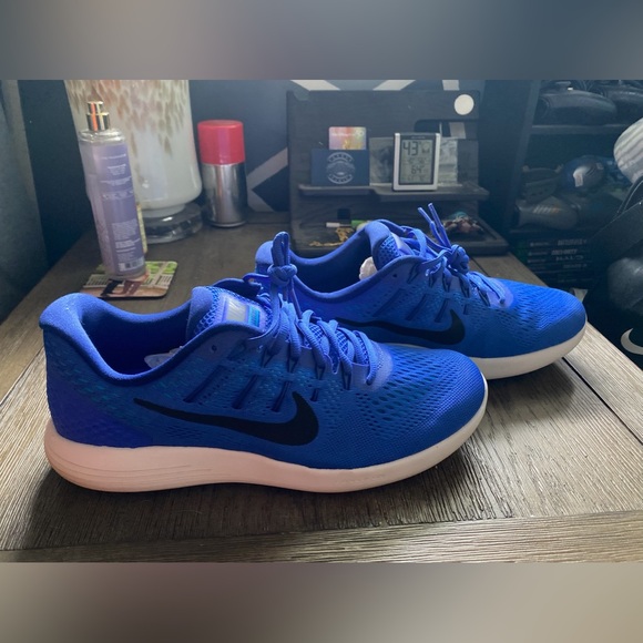 Nike Lunarglide 8 - Picture 3 of 6